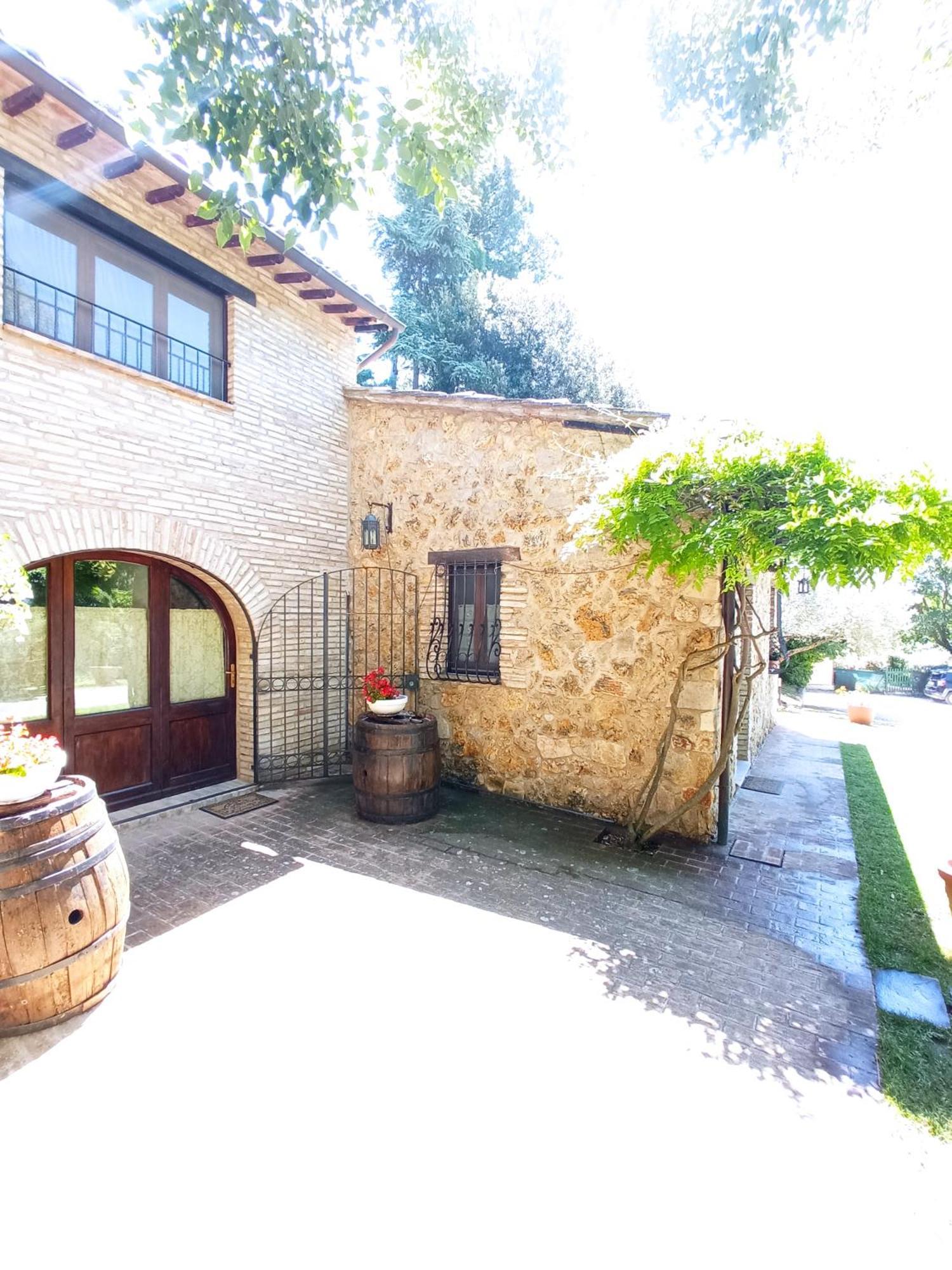 All'Ombra Di San Damiano Asís Exterior foto