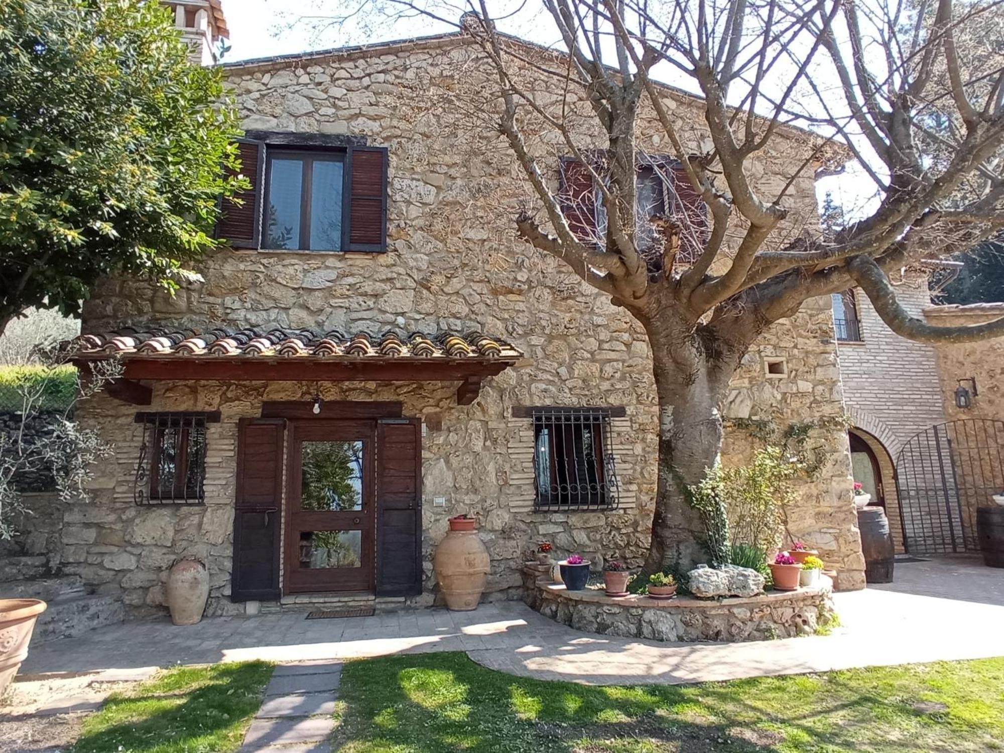 All'Ombra Di San Damiano Asís Exterior foto