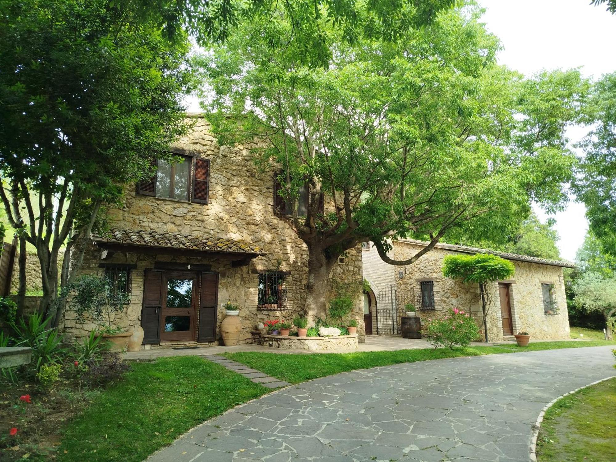 All'Ombra Di San Damiano Asís Exterior foto